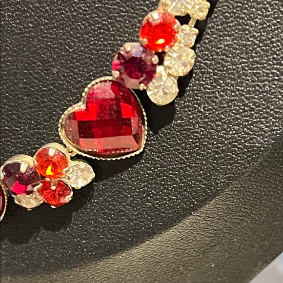 Vintage Red Heart Necklace - Picture 4 of 4